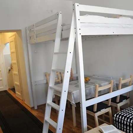 In The Center Apartment *