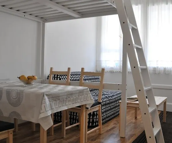 In The Center * بلغراد