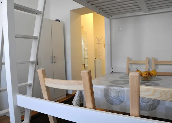 In The Center شقة *