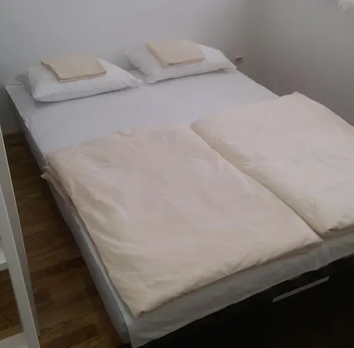 In The Center شقة بلغراد